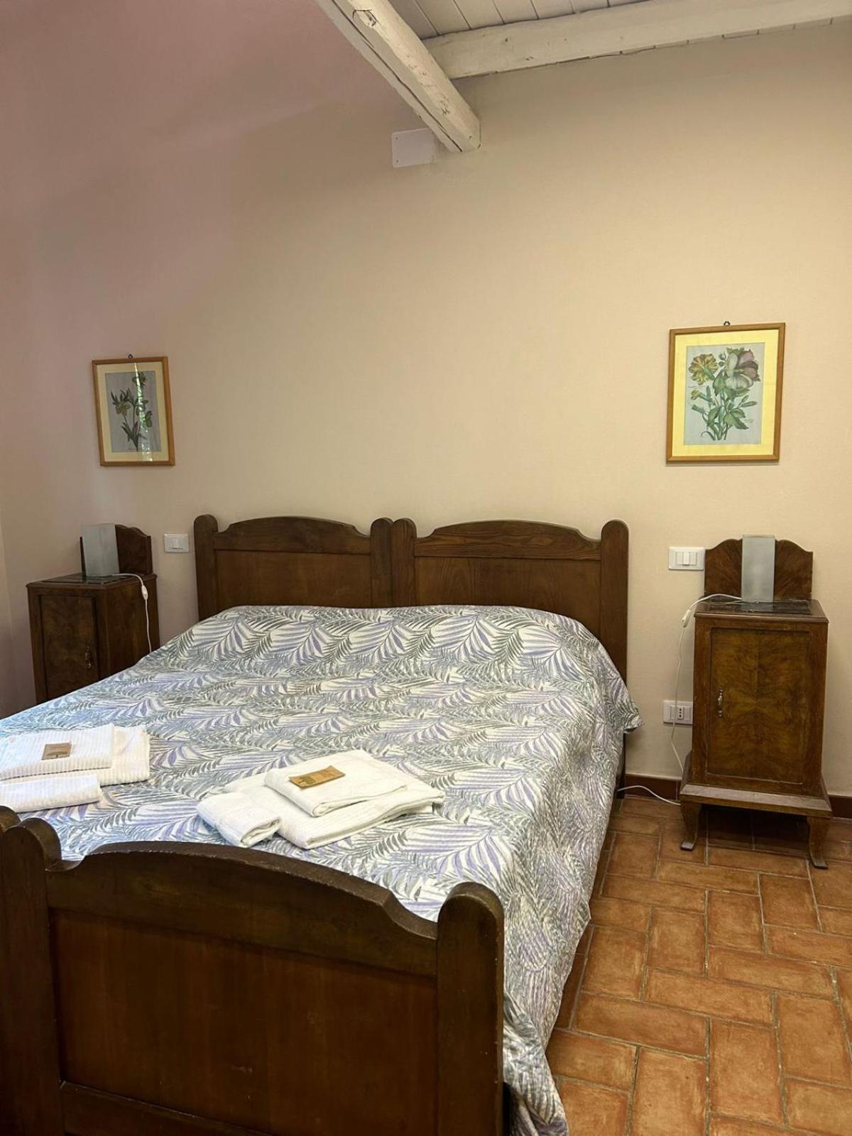 נובי ליגורה Agriturismo Cascina Degli Ulivi מראה חיצוני תמונה